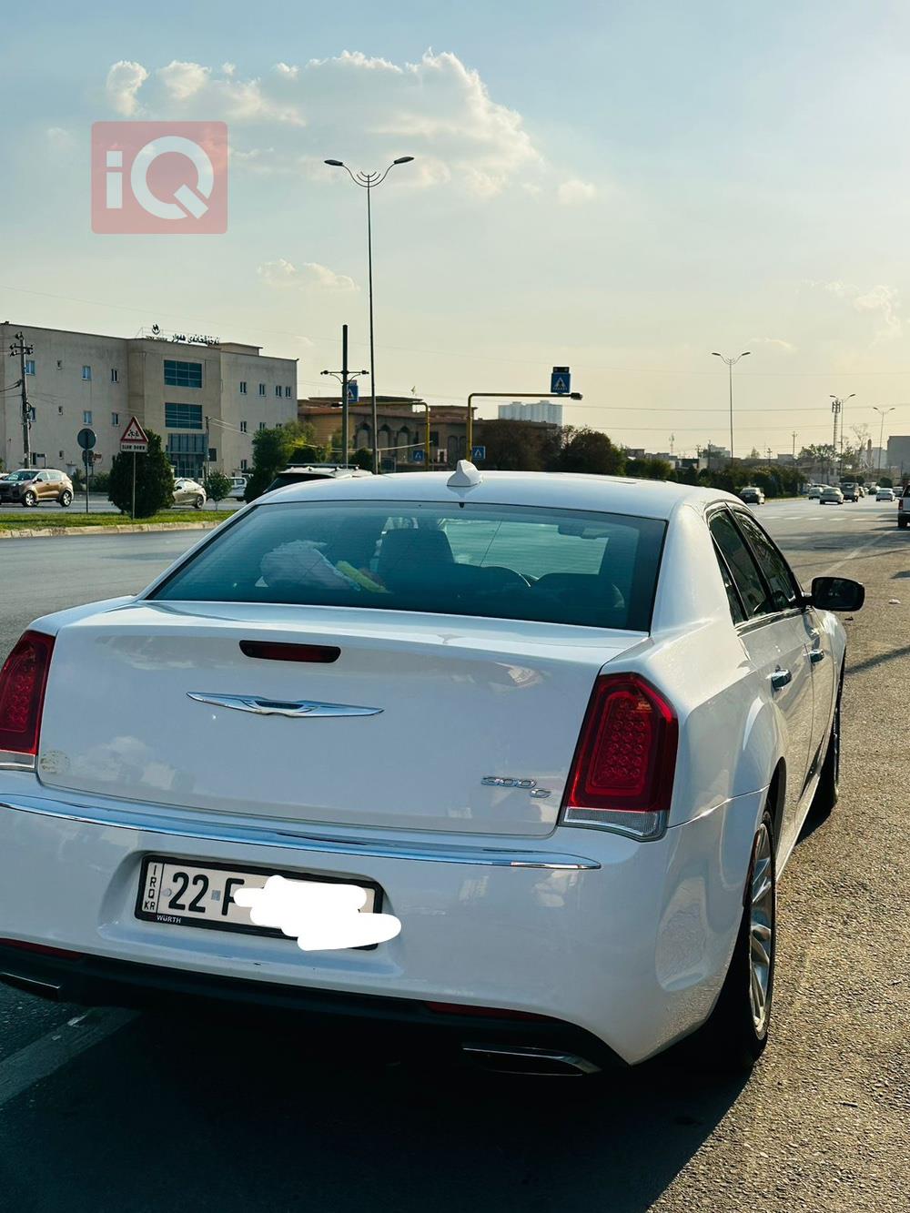 كرايسلر 300